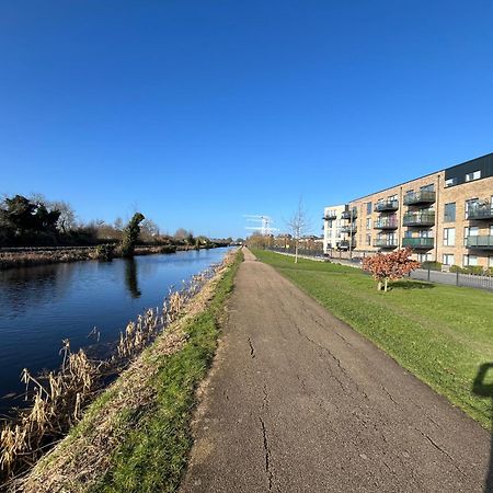 Elegant Entire Home In Dublin'S Royal Canal- Peaceful & Central 외부 사진